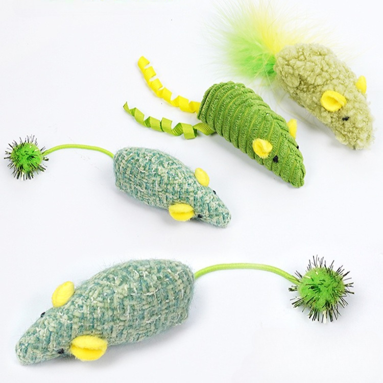 Giocattoli per gatti 3 pezzi P - Catnip Interactive Plush Mouse recensione e prezzo