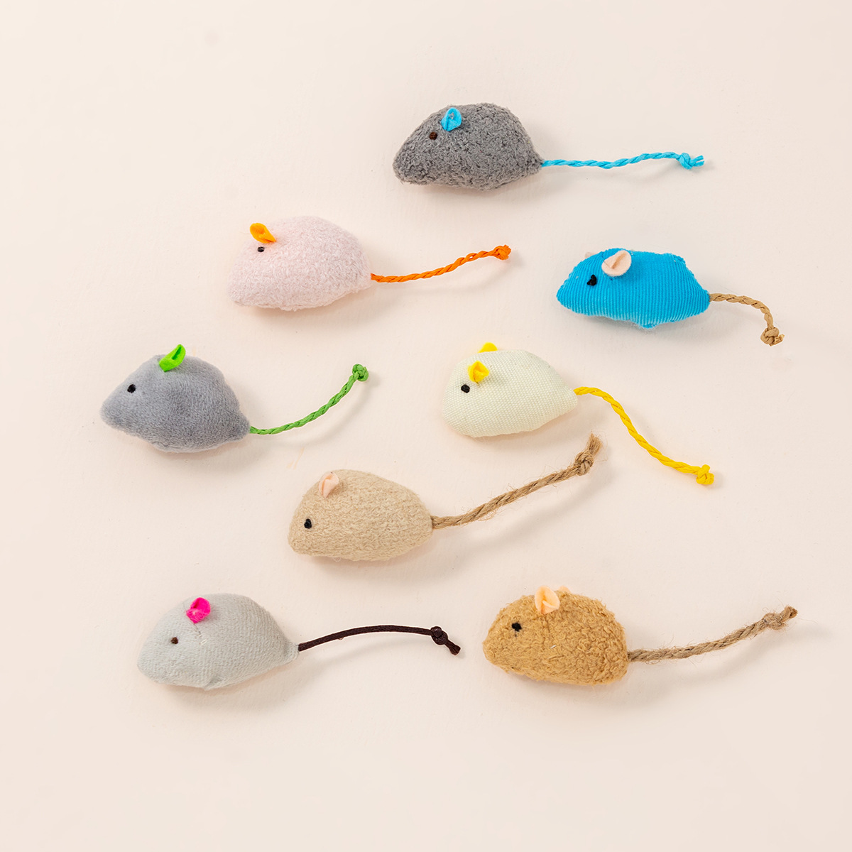16 pezzi interattivi per topi  - Catnip Interactive Plush Mouse recensione e prezzo